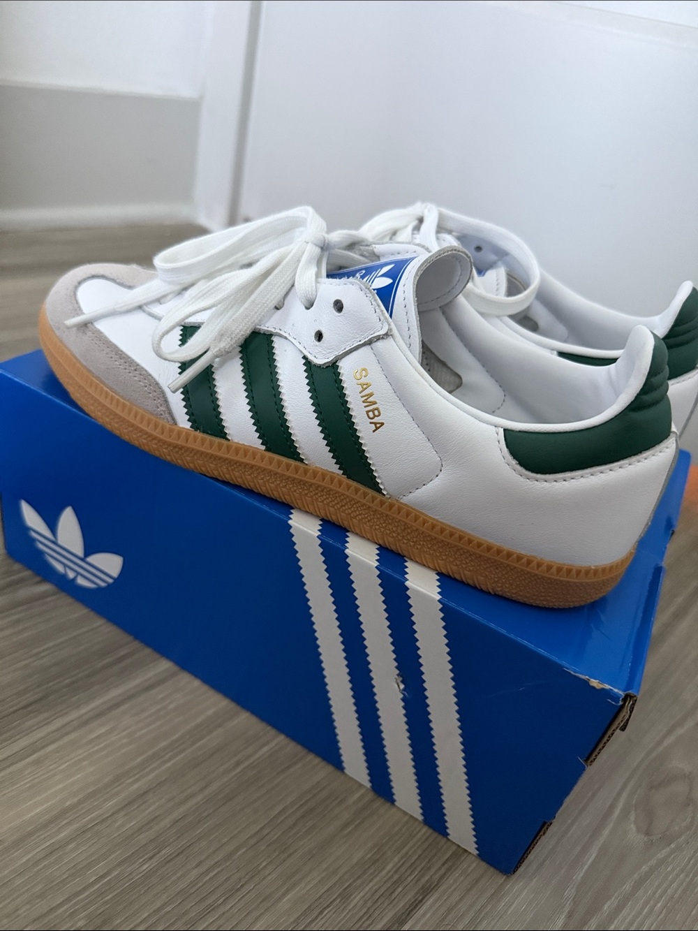 adidas White and Green Samba Sneakers with Gum Sole - Picture 6 of 8